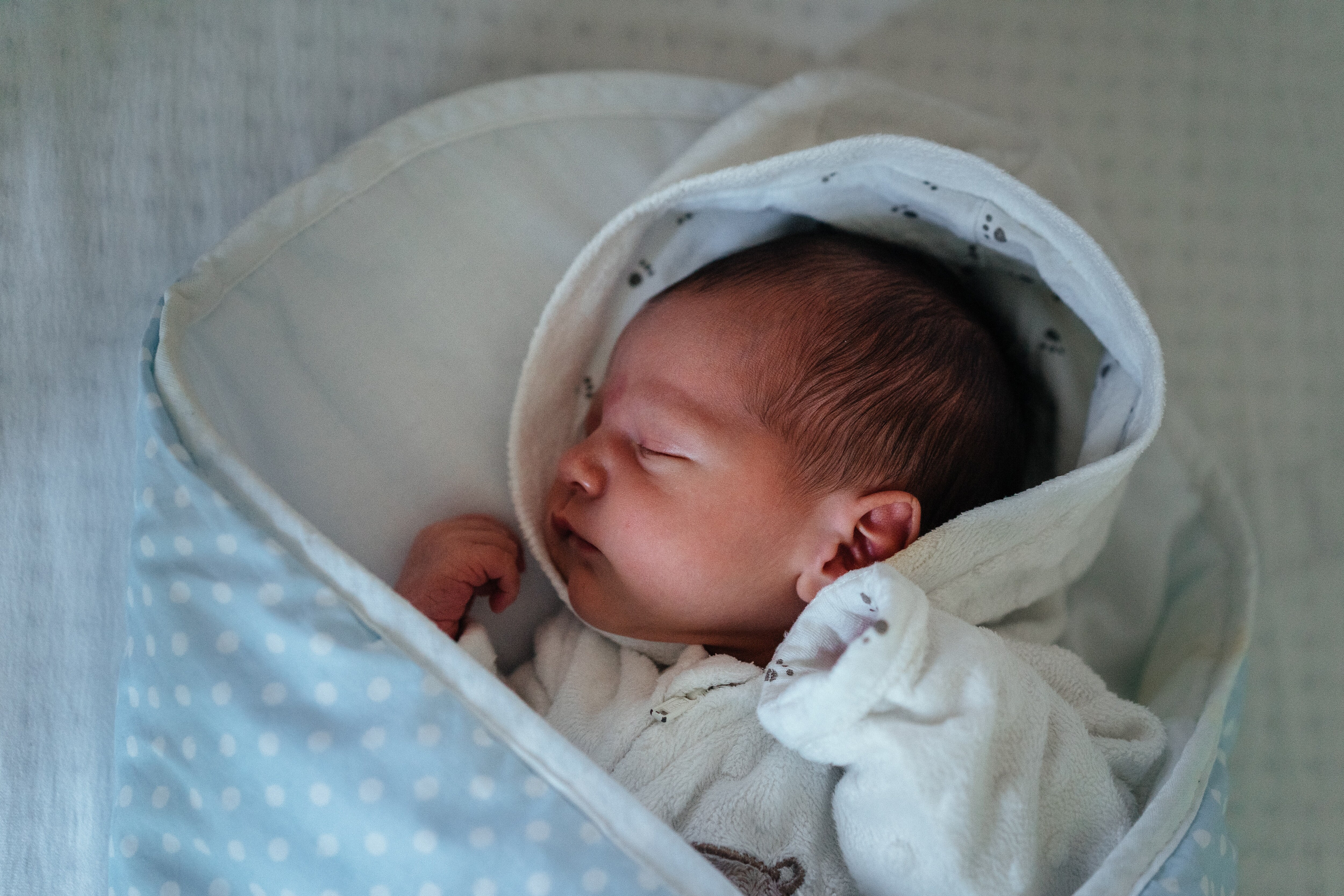 The Art Of Swaddling: How To Safely Swaddle Your Newborn